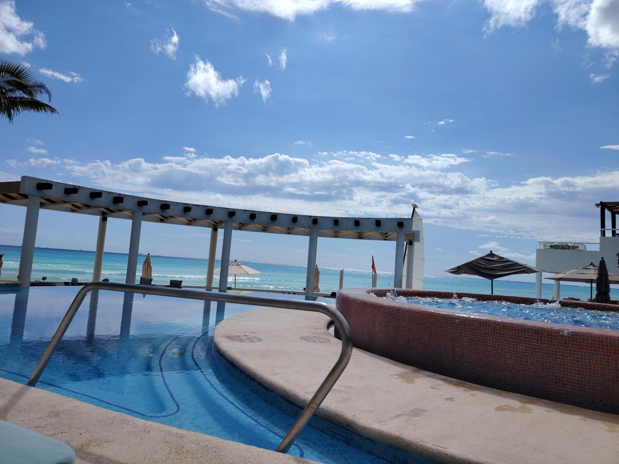 Sunset Fishermen Beach & Spa Resort Плая-дель-Кармен Экстерьер фото